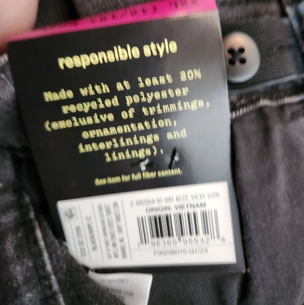 Art Class Super Stretch Shorts